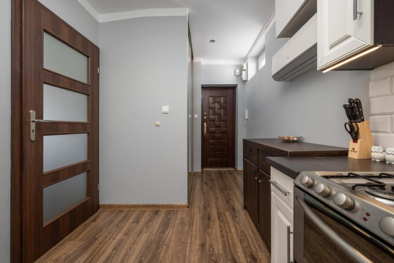 Market Square Corner Apartment Kuznicza By Noclegi Renters Wrocław Eksteriør billede